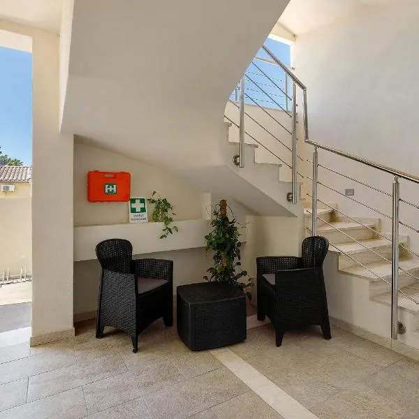 Turri Manna Domo, hotell i Torre Grande