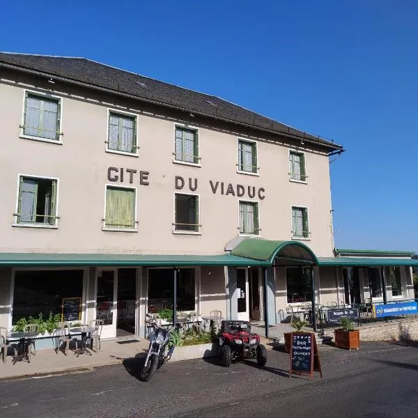 Domaine du Viaduc, hotel in Garabit
