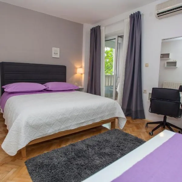 Villa Makarana Apartments, hotel v destinaci Makarska