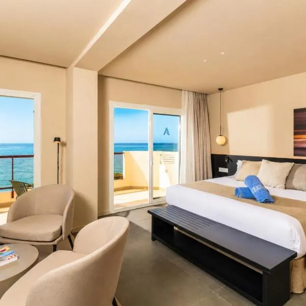 AQUA Hotel Promenade & Spa 4Sup، فندق في باينيدا دي مار