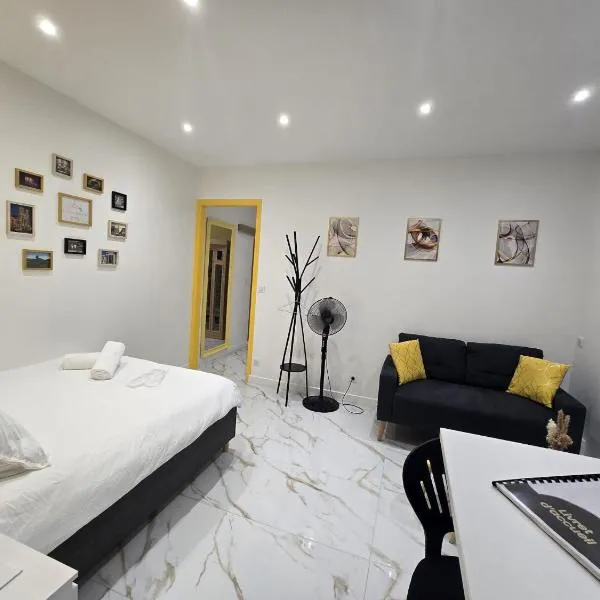 Ô Sacrée Détente de Reims -Spa privatif - Proche de la gare & centre ville, hotel di Reims