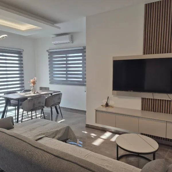 AK Appartment, hotel in Kato Pyrgos