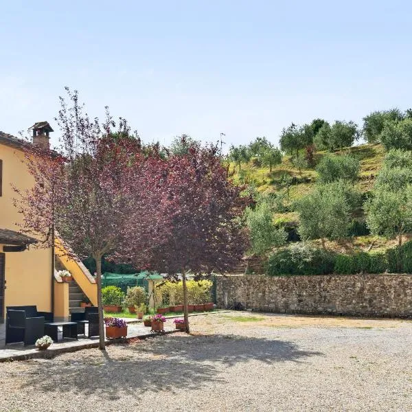 Casolare Sotto le Mura، فندق في أنغياري