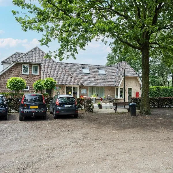 Chalet in Reutum by Almelo Nordhorn Canal, hotel a Reutum