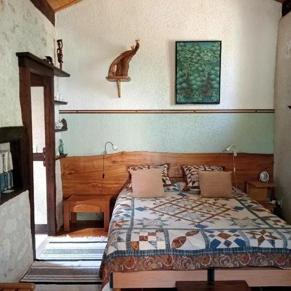 Ferme de Laspeyrières, hotel in Montcuq