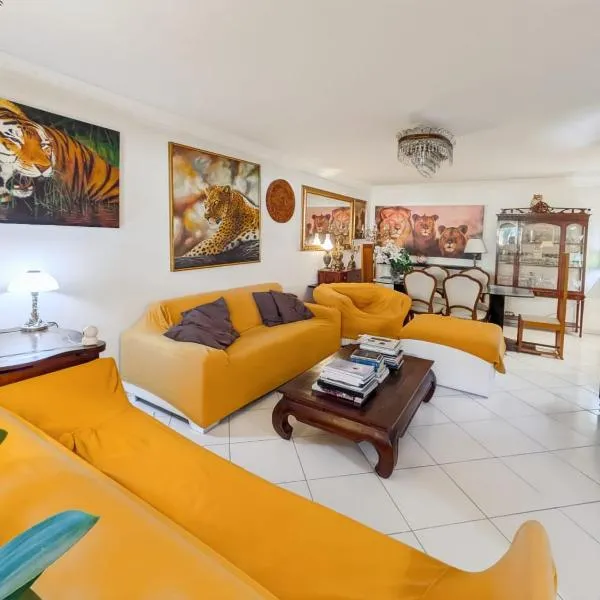 Apt near Monaco center, Rickeys, Hotel in Beausoleil