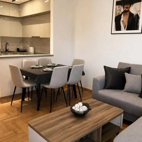 apartment Danijela, hotel v destinácii Radanovići