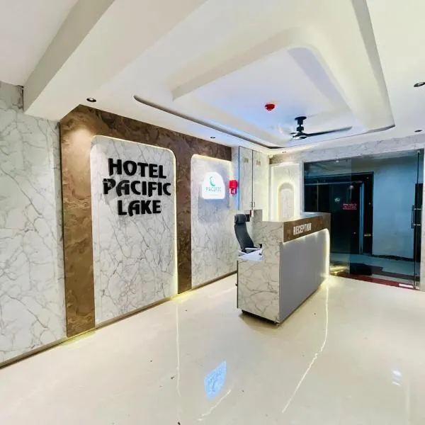 Hotel Pacific Lake, hotel Ahmadábádban