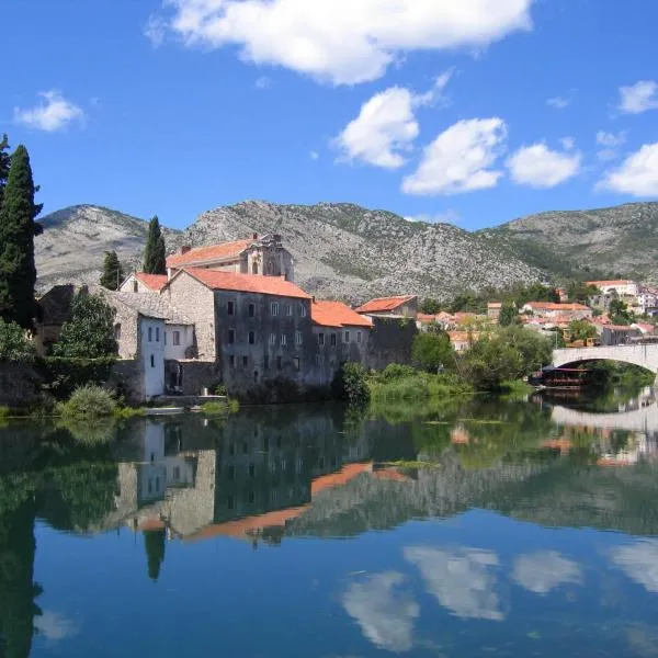 MiM apartmani, hotel em Trebinje