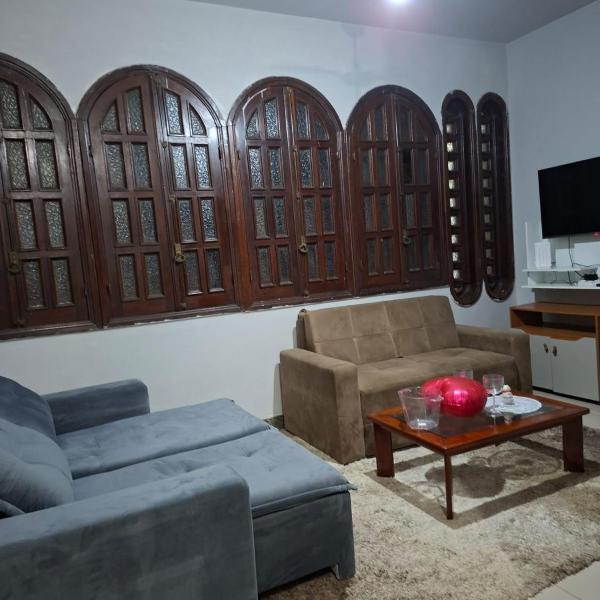Casa 2 quartos 1 banheiro 6 camas até 8 pessoas com garagem