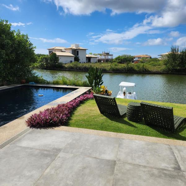 House in Búzios on the lake with 5 en-suites