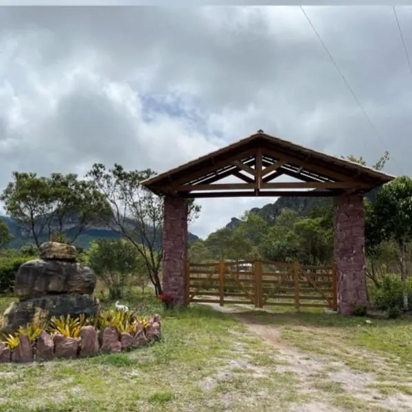 Hospedaria Portal das Montanhas、イビコアラのホテル