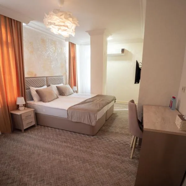 Gala Terrace Hotel & Restaurant, отель в Баку