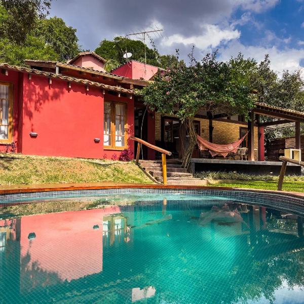 Casa na Granja Viana em frente à reserva ambiental - Foto 4