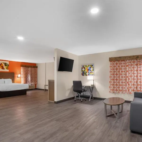 Best Western Statesville Inn، فندق في ستتسفيل