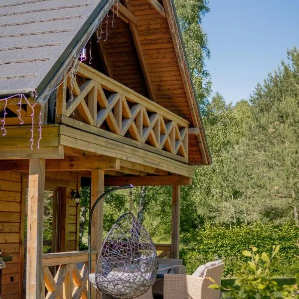 Siedlisko Modrej Czapli. Domki na Kaszubach, hotel en Klonowo Dolne