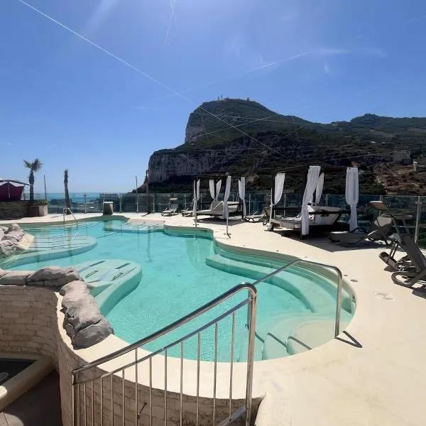 Luxury Apartment in Ocean Spa Plaza, hotel en Gibraltar