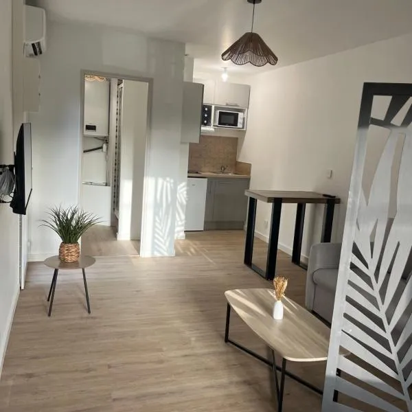 Charmant studio refait à neuf, hotel din Villeneuve-la-Comptal