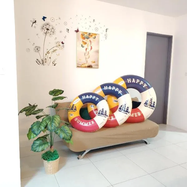 Pristine Sweet Home Kuching l 3 Bedroom l Free Parking I NearAirport I 15mins to Waterfront I Perfect for RWMF 2026, hotel u gradu Kučing