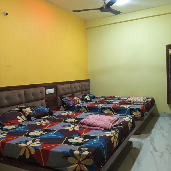 Hotel sawariya، فندق في Godarpura
