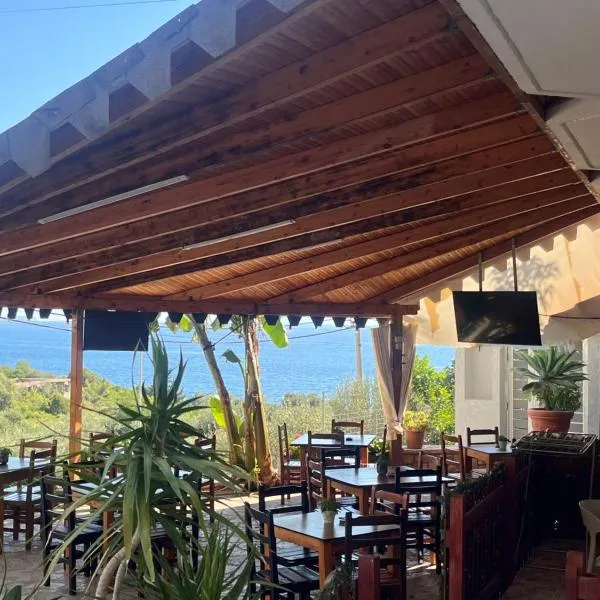 Sonora Rooms, hotell i Himare