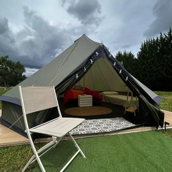 Yokai Camp Camping y Glamping en El Bierzo โรงแรมในLillo del Bierzo