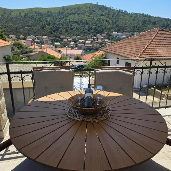 Nano Apartmani, hotel em Smokvica