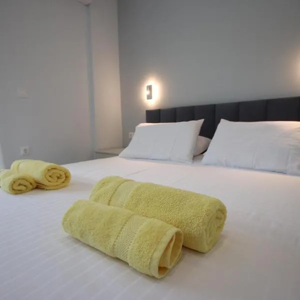 Avli Rooms، فندق في هيماري