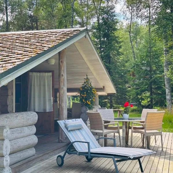 Viinapeedu Farm Holiday Home, Kõrgessaare, Hiiumaa, hotel di Jõeranna