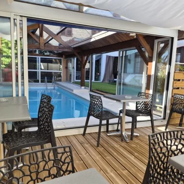 Hotel De Paris, hotell sihtkohas Poligny