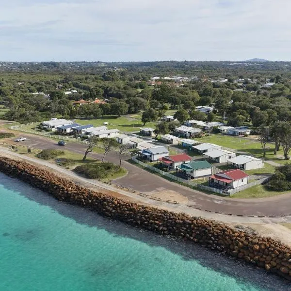 Rose Gardens Holiday Park, hotel in Albany