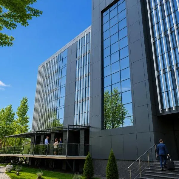 Rakhat Hotel, hôtel à Uralsk