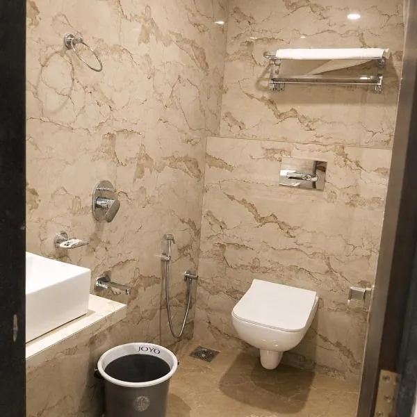 Transit Seven Hills Hotel Near Airport Mumbai T2 photo 2