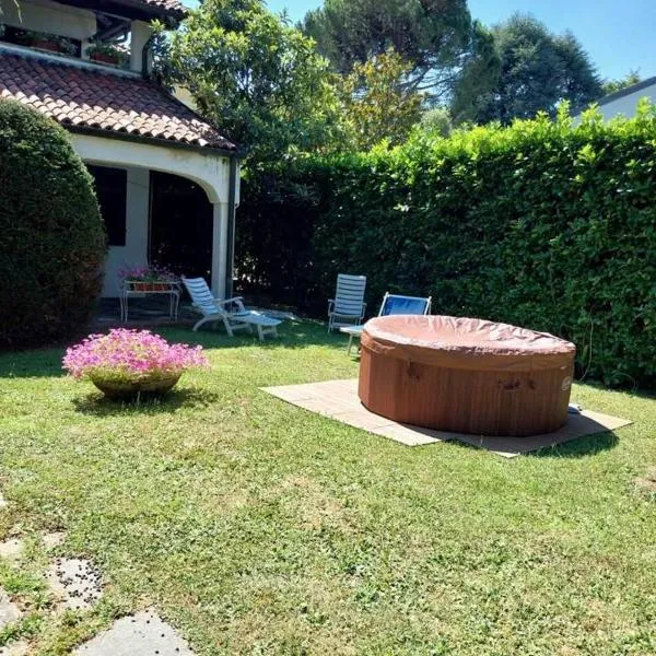 Villa Gianna affitta camere, hotel en Inverigo