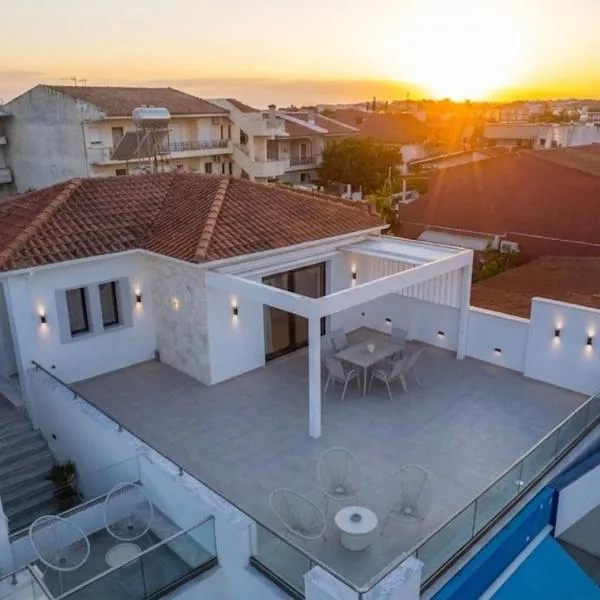 Sunrise suites, hotelli kohteessa Kallithea Halkidikis
