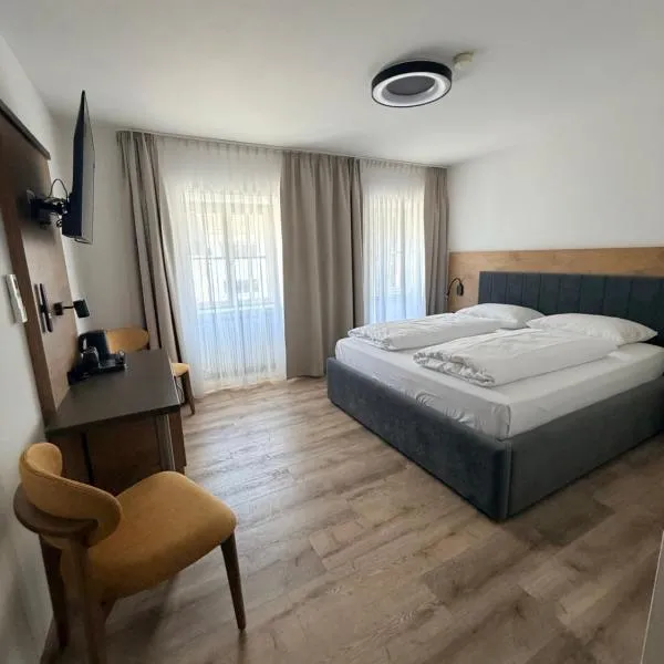 Boutique Hotel zum Ziel - Modern Stay near Basel, hotel en Grenzach-Wyhlen