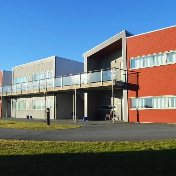 Sula Rorbuer og Havhotell, hotel v destinaci Sula