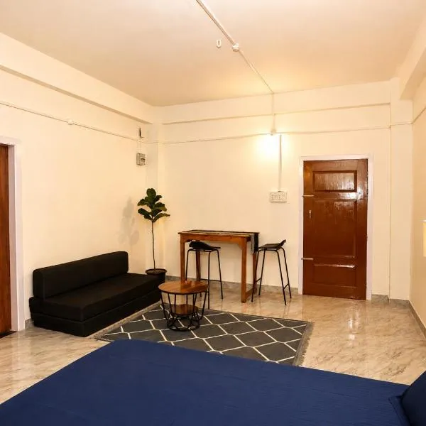 EAST HABITAT - Cozy Stay by the Airport, hotel in Guwahati