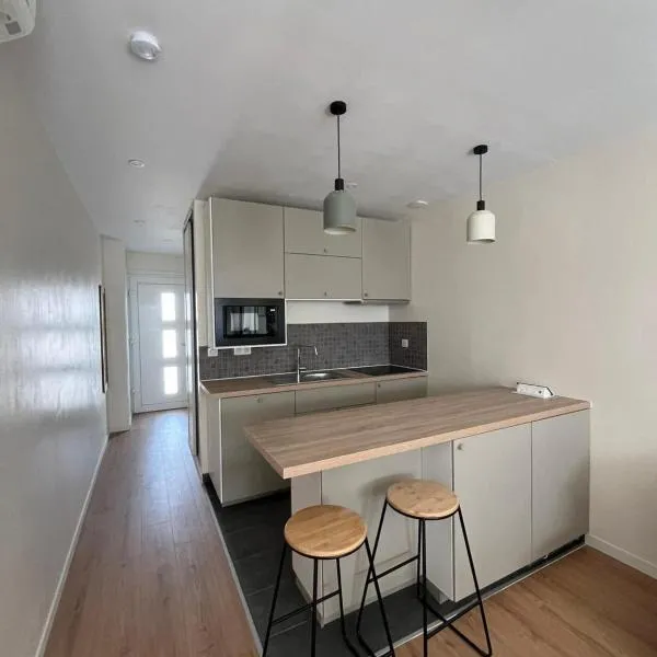Studio à louer, Mauguio centre, khách sạn ở Mauguio