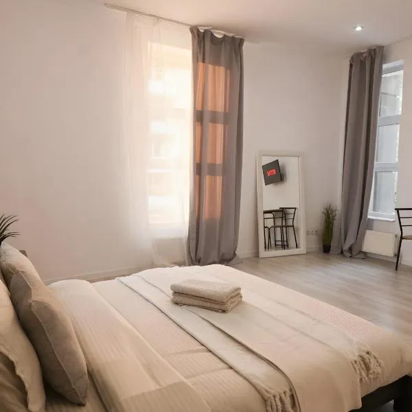 RentHouse Apart-Hotel Room #6, khách sạn ở Chişinău