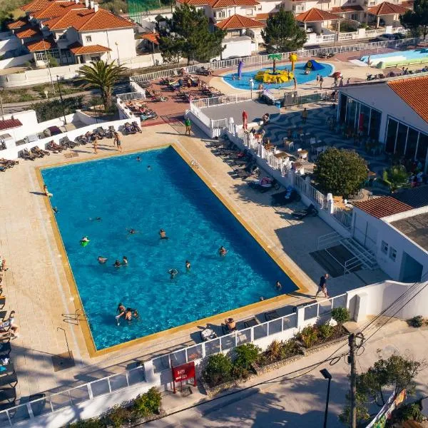 Kampaoh São Martinho do Porto, hotel di Sao Martinho do Porto