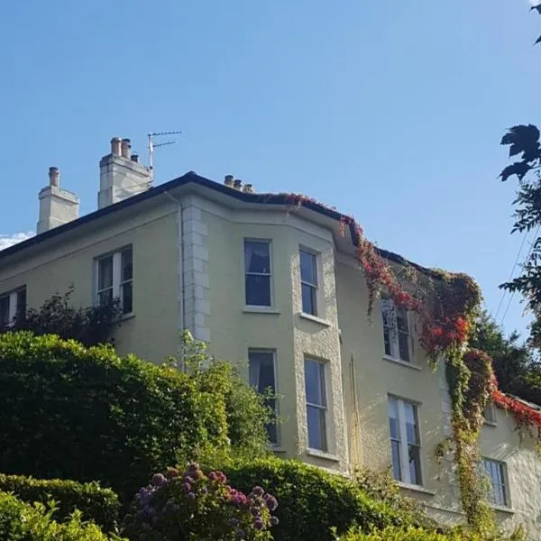 Riverbank House, hotel in Derry Londonderry