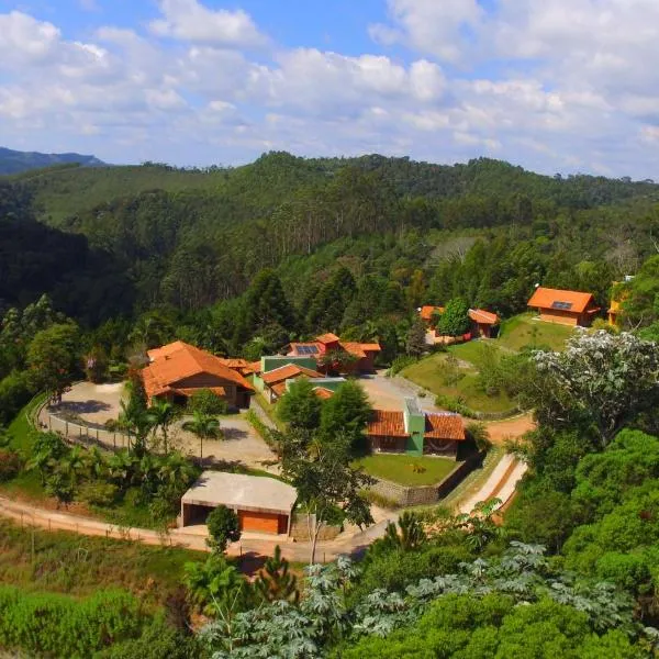 Pousada Vale Du'Carmo, hotel di Pedra Azul