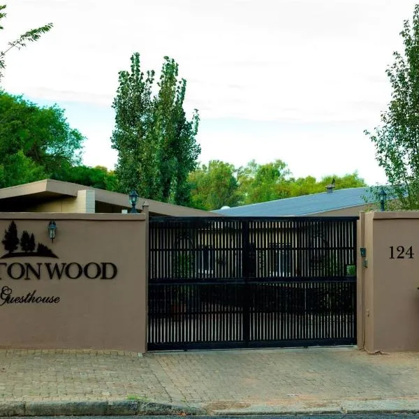 Cottonwood Guesthouse Bloemfontein, hotel a Dan Pienaar