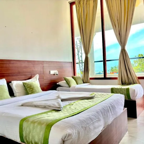 La Crown Seaview Resort, hotel sa Pondicherry