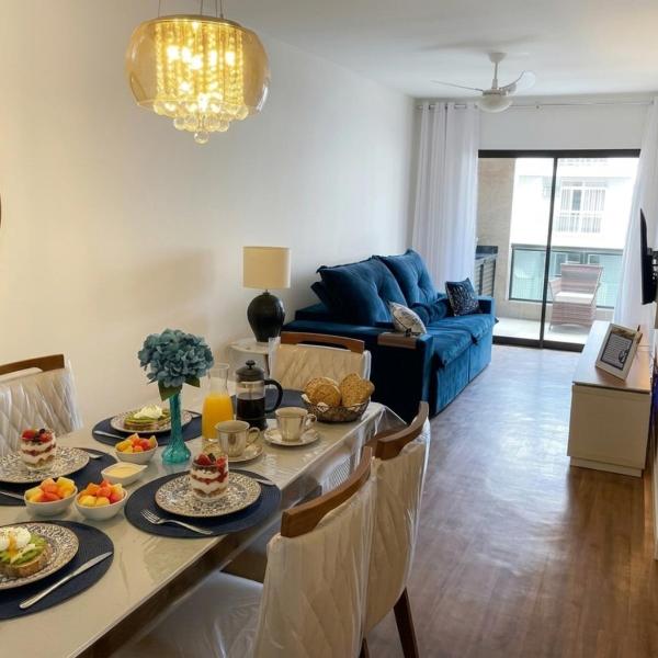 Apartamento Família Praia do Forte com 2 Quartos e Sacada