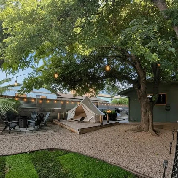 Zion Base 3BR Home Backyard Oasis Pets Welcome, hotel u gradu Sent Džordž