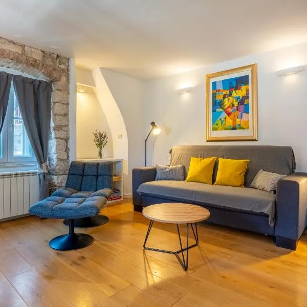 Apartman Lea, hotel en Cres
