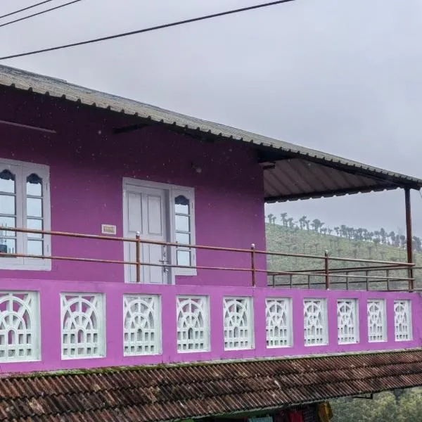 S K S HOME STAYs، فندق في فالباري
