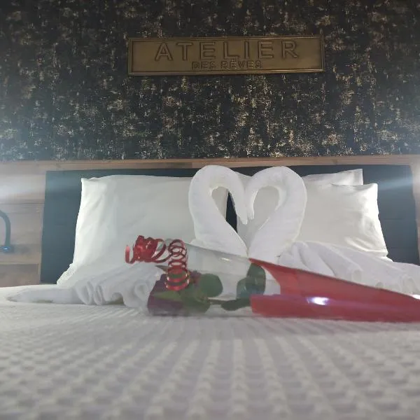 Love Room Emoi de toi, khách sạn ở Sigean